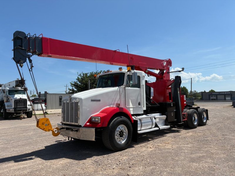 Camion grua titan